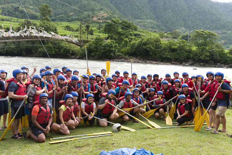 large group whitewater rafting in bhutan mice punakha
