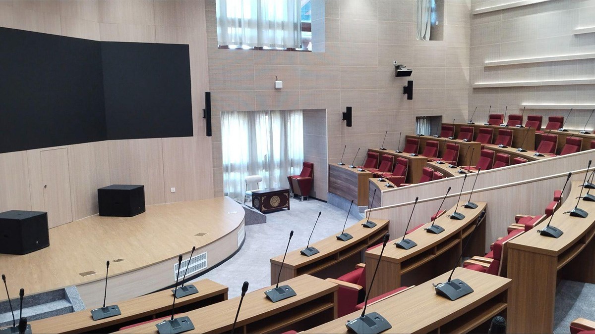 Dungkar Dzong seminar hall