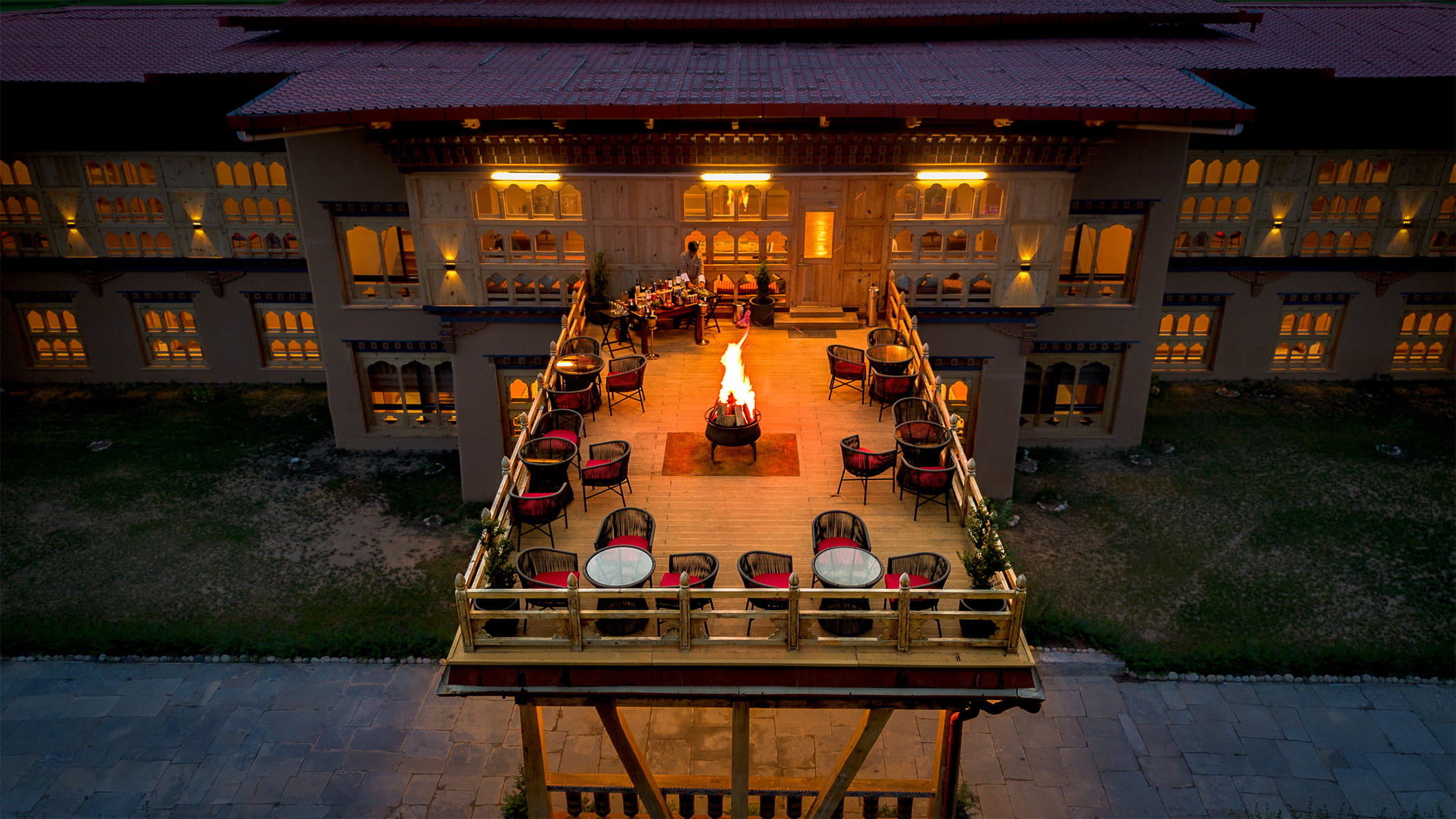 Create distinctive experiences that stay with guests long after departure