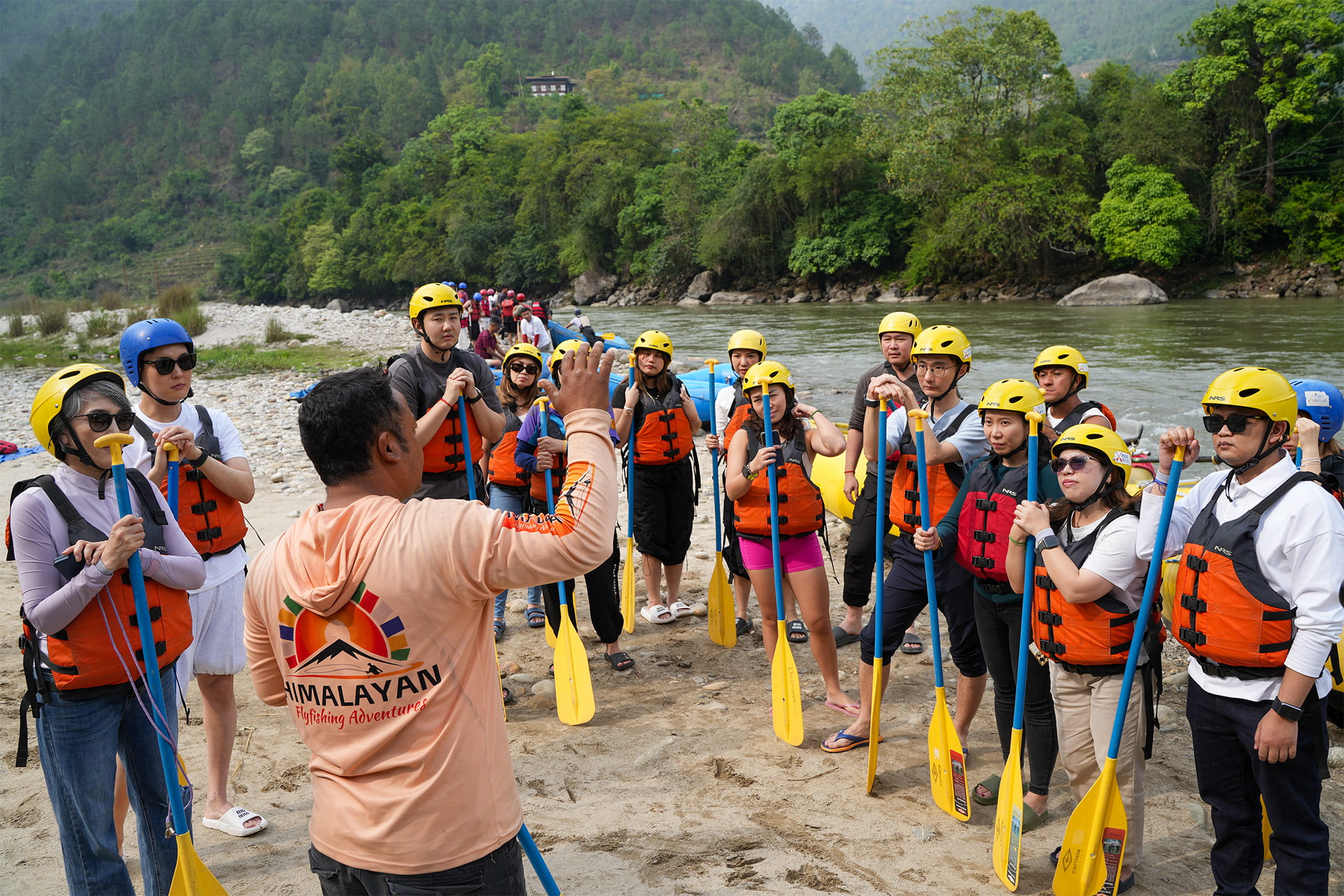 Build stronger connections through adventure, teamwork and shared experiences