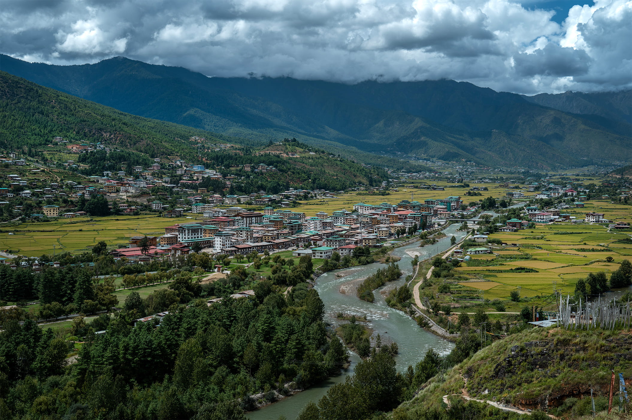 Where breathtaking Himalayan landscapes turn every journey into a lasting memory